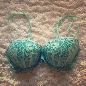 VS Pink Date Push Up